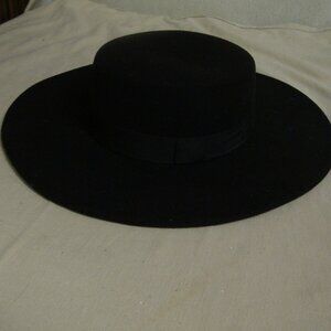 Classic Black Men's Hat